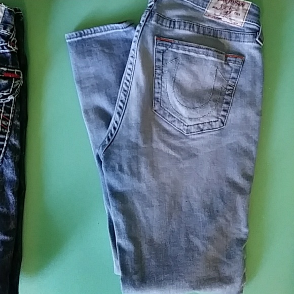 True religion - Picture 2 of 2
